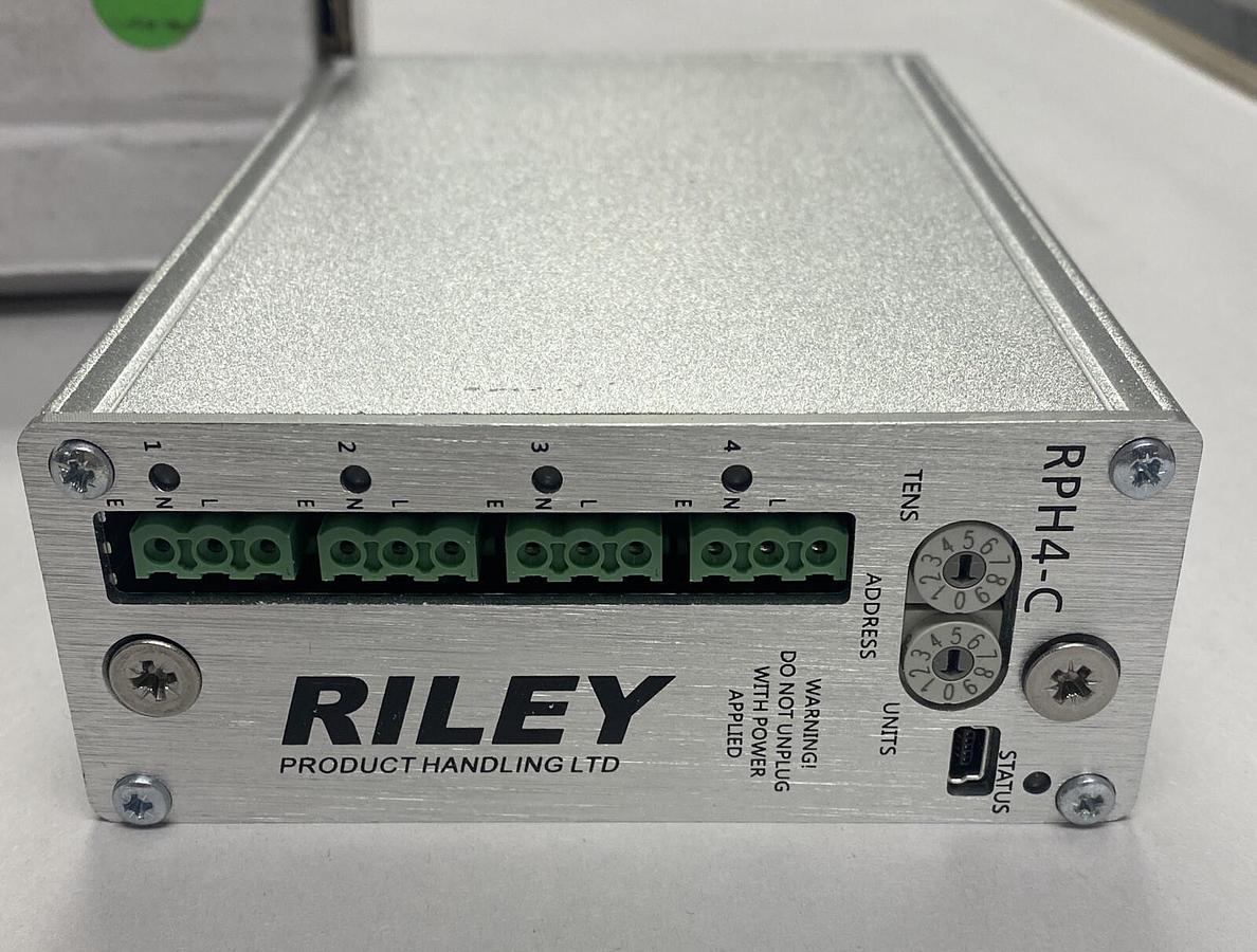 RILEY PRODUCTS,RPH4-C,FOUR CHANNEL VIBRATOR CONTROLLER W/ CAN BUS CONTROL NOS