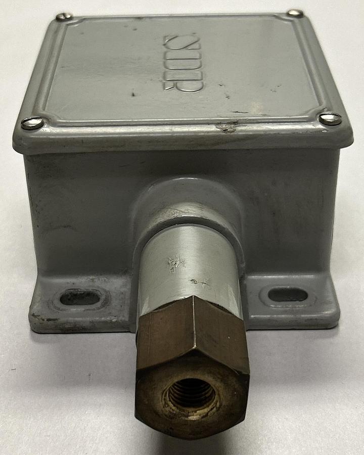 Used SOR,2RB-D5,PRESSURE SWITCH