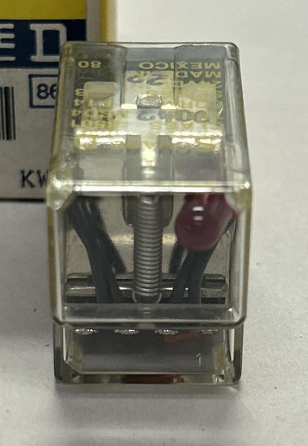 Used SQUARE D,8501-RSD4,RELAY 3AMP 24VDC 14PIN NEW