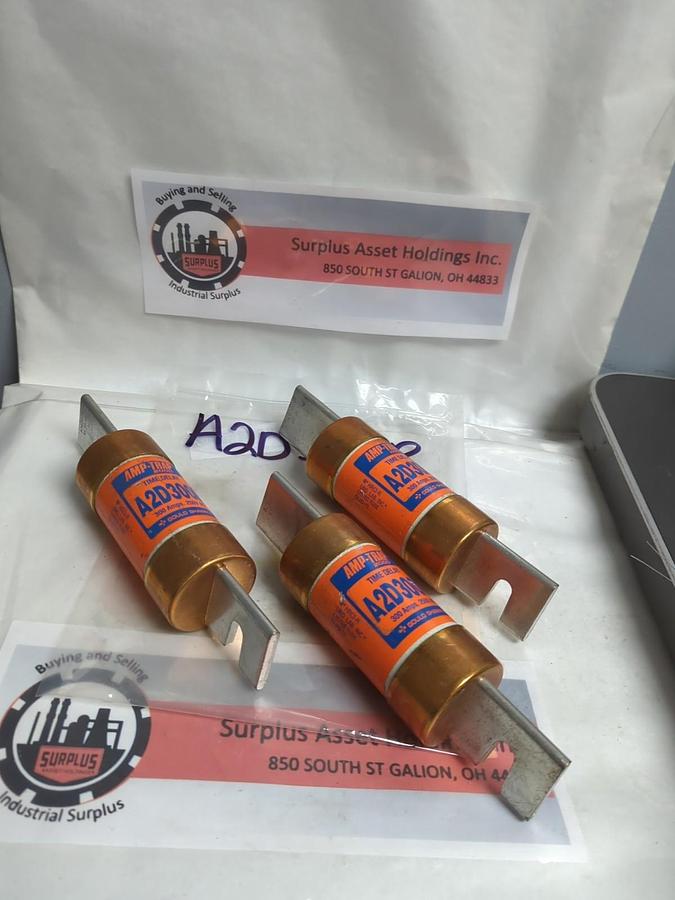 GOULD SHAWMUT,A2D300R,AMP-TRAP 300 AMP FUSE LOT OF 3 NOS