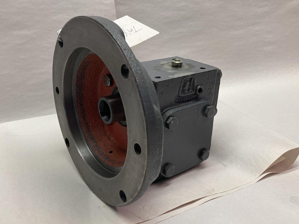 Hub City,02-20-21716-134,Gear Box Model 134 Ratio 40:1 Style B