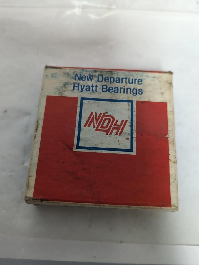 NEW DEPARTURE,13307,BALL BEARING NOS