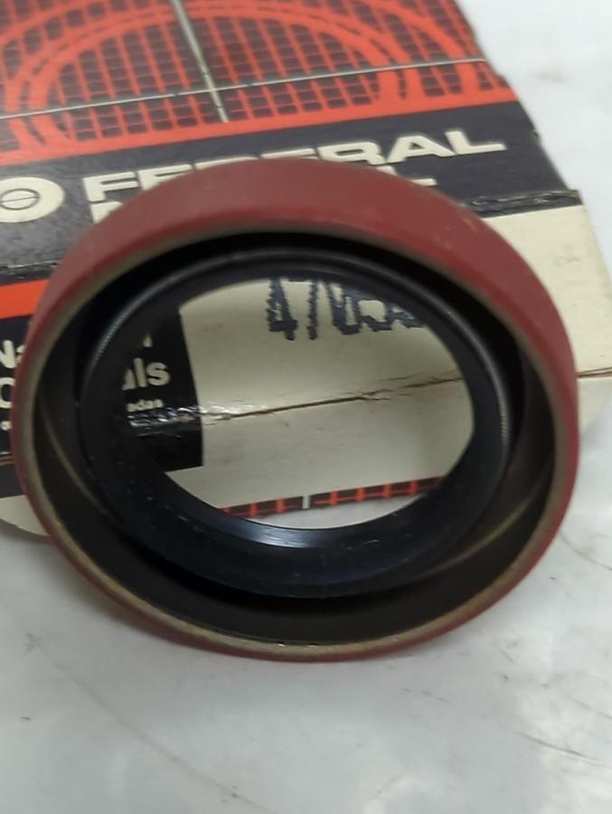 NATIONAL OIL SEAL,470553,OIL SEAL LOT OF 2 NOS