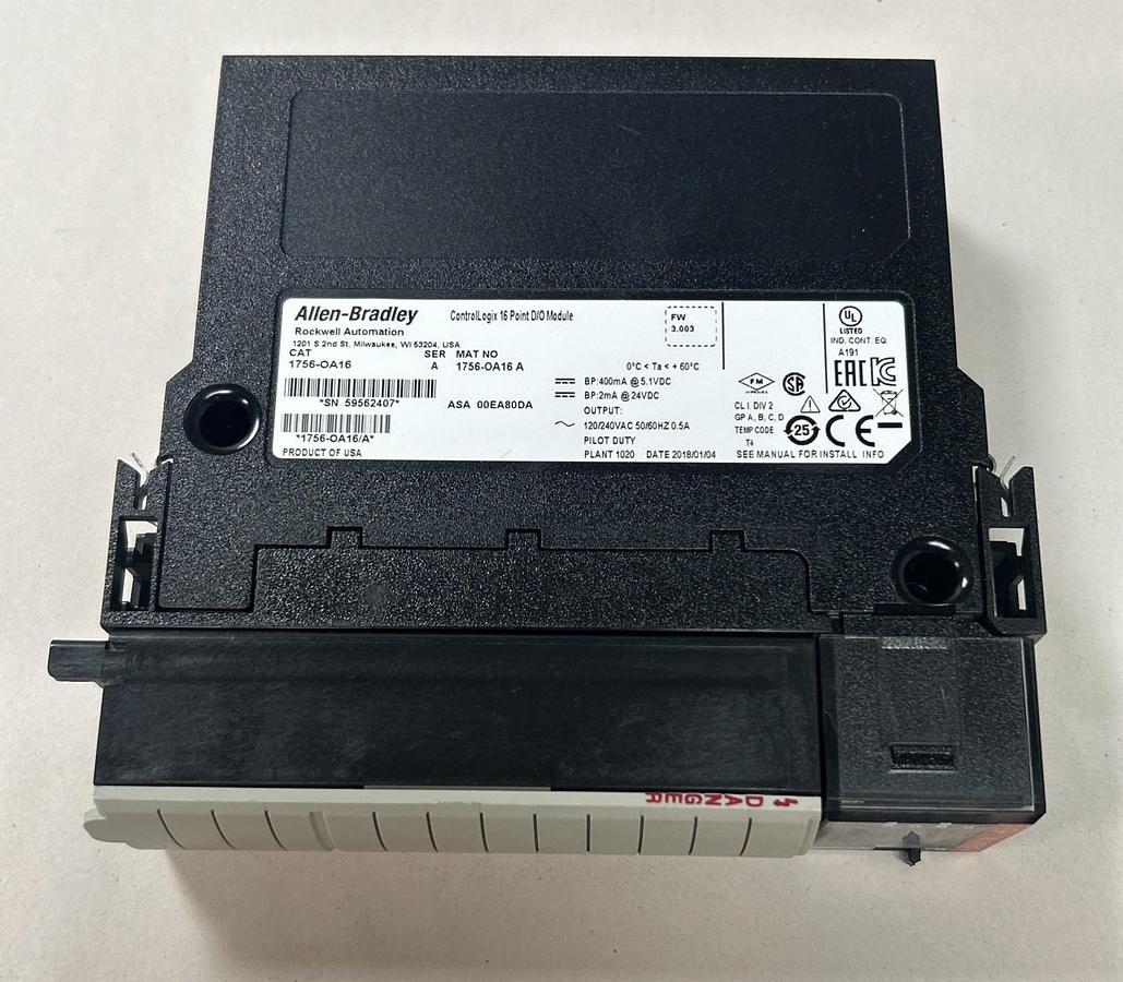 Used ALLEN BRADLEY,1756-OA16,SER A CONTROLLOGIX 16 POINT AC OUTPUT MODULE