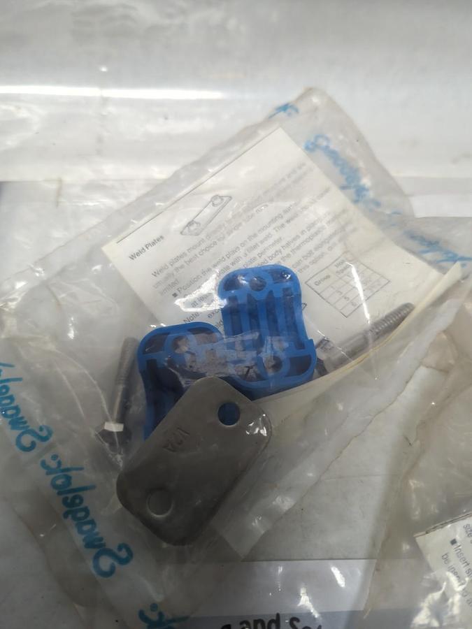 SWAGELOK,304-S3-PP-12T,SUPPORT KIT LOT OF 2 NOS