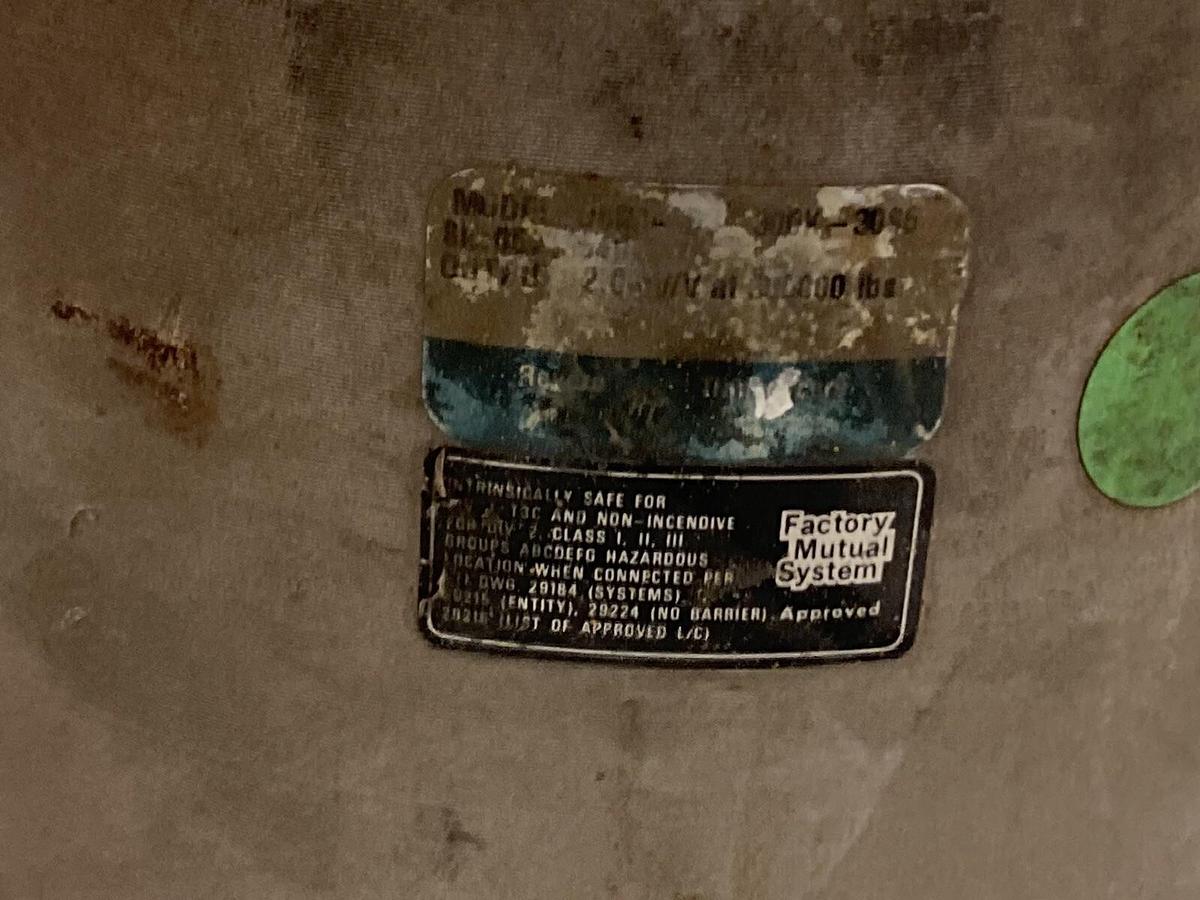 Revere Transducers,CSP1-D3-300K-30S5,Load Cell