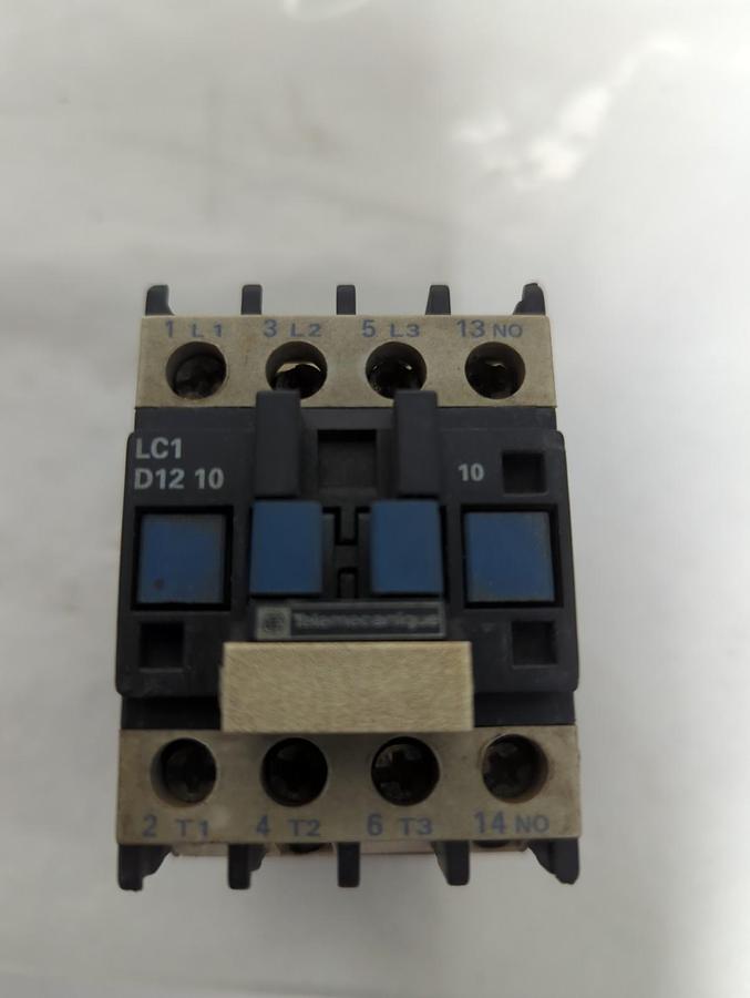 Used TELEMECANIQUE,LC1 D12 10,CONTACTOR 110V 50/60HZ PRE-OWNED