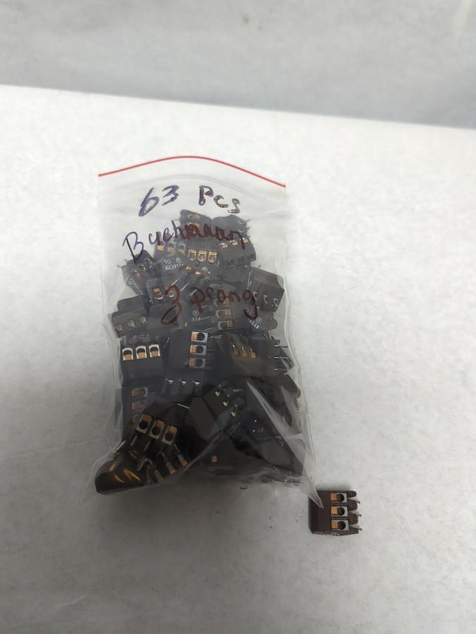 BUCHANAN,3-PRONG,TERMINAL BLOCK/PLUG LOT OF 63 NOS