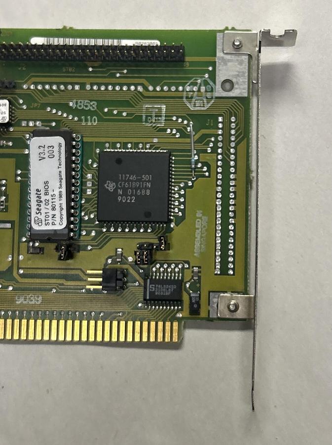 Used SEAGATE TECHNOLOGY,20917-300,CIRCUIT BOARD