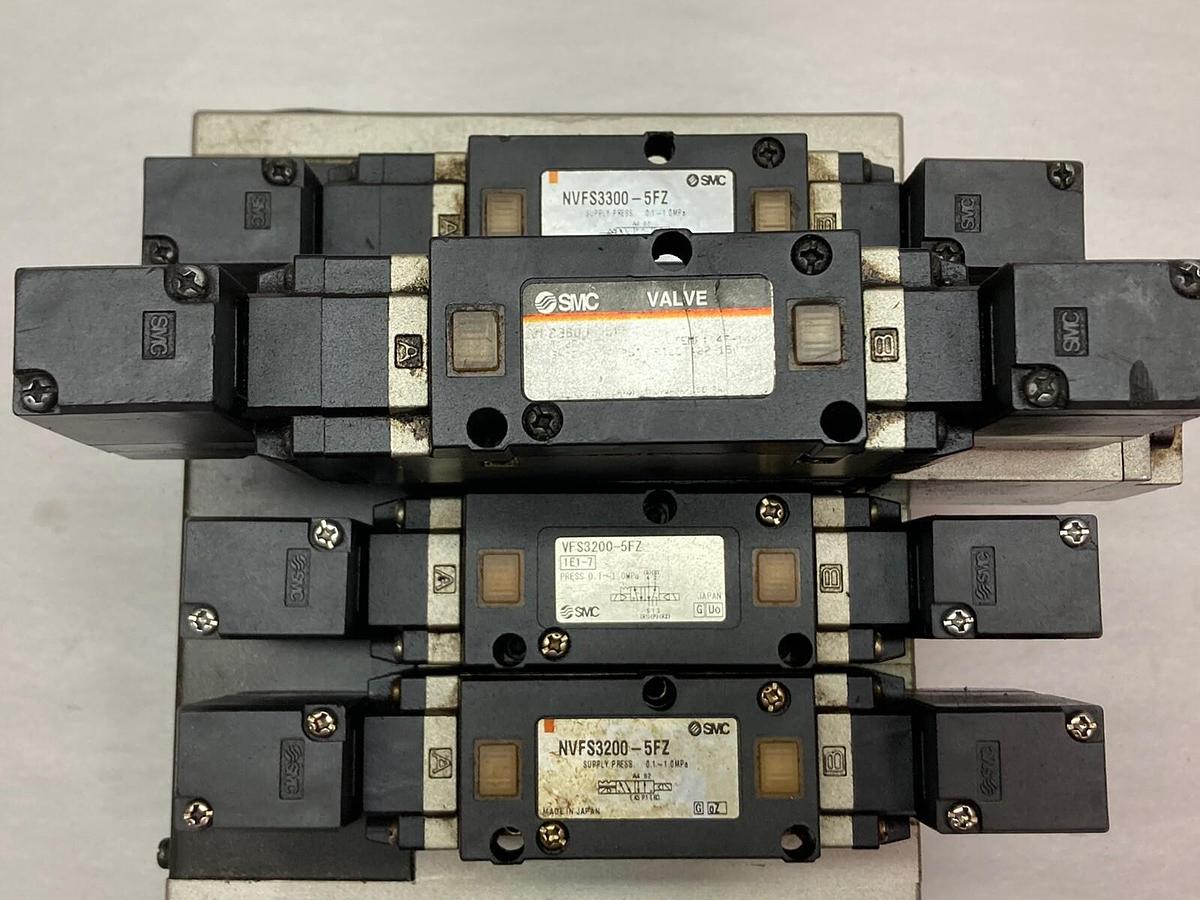 Used SMC,NVFS3200-5FZ,4-Slot Manifold
