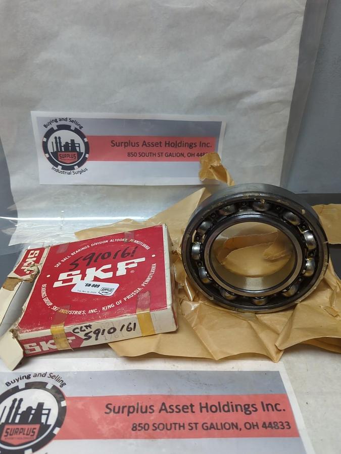SKF,6217,DEEP GROOVE BALL BEARING NOS