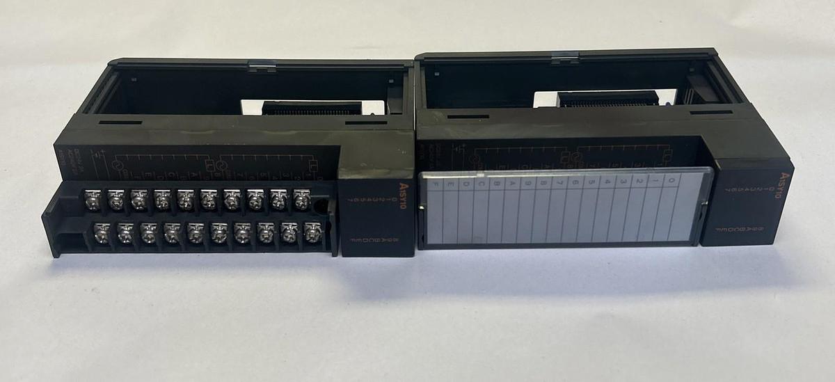 Used MITSUBISHI,A1SY10,OUTPUT UNIT LOT OF 2