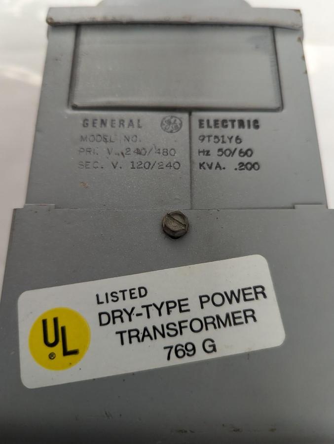 Used GE,9T51Y6,DRY TYPE POWER TRANSFORMER PRI-240/480V SEC-120/240V KVA .200