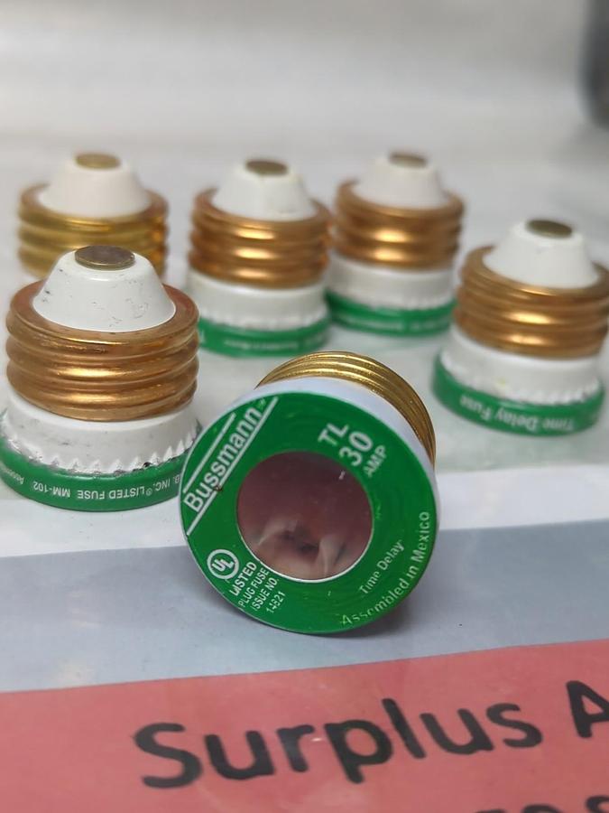 COOPER BUSSMANN,TL-30,TIME-DELAY PLUG IN 30 AMP FUSE LOT OF 6