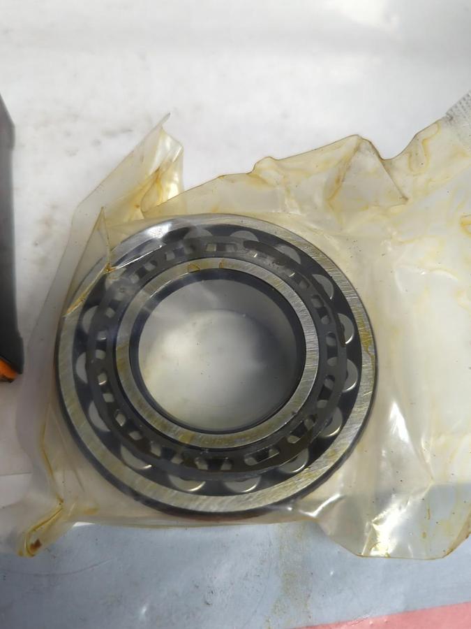 TIMKEN,22207KFJW33C3,SPHERICAL ROLLER BEARING NOS