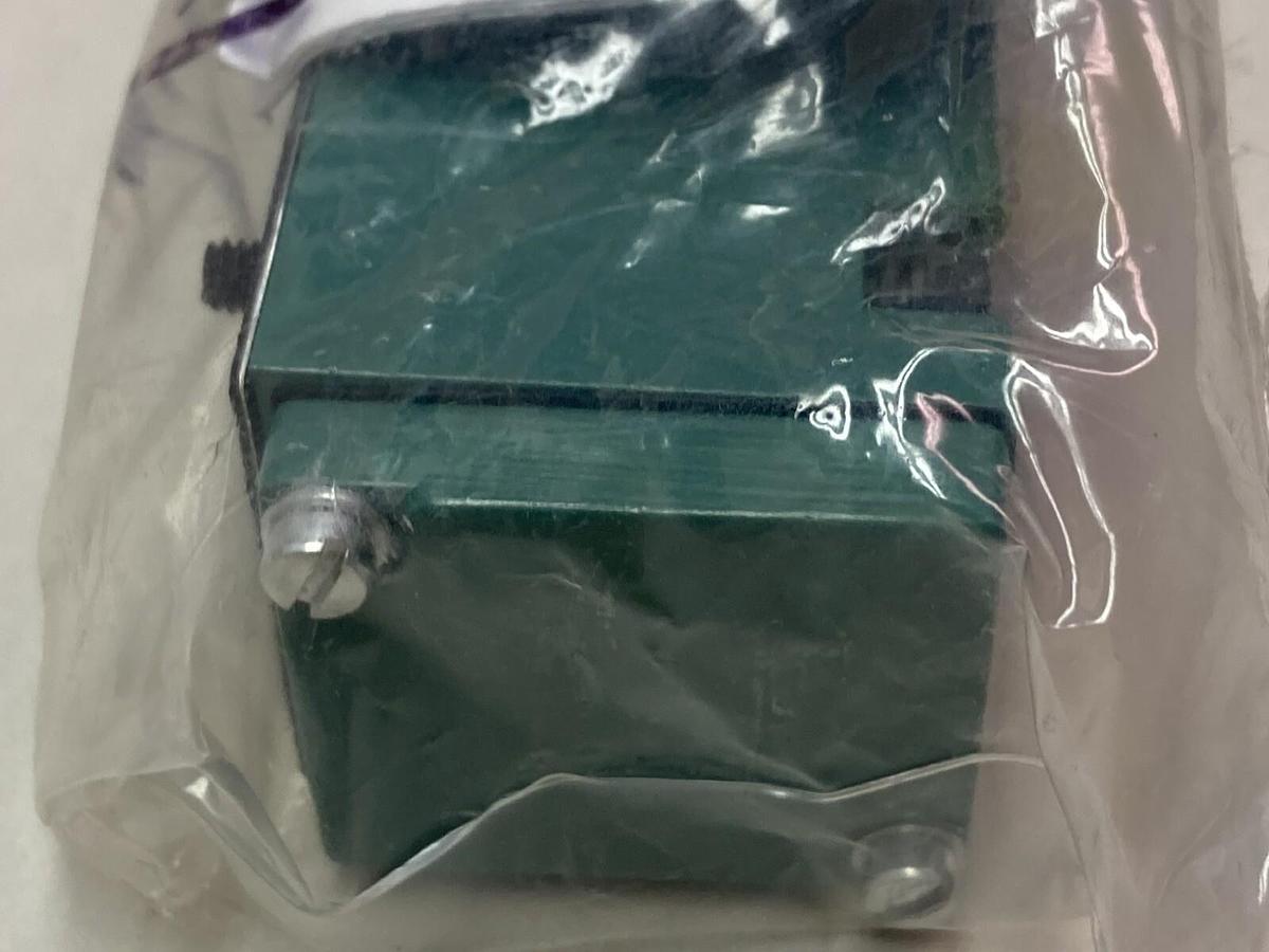 Used Numatics,081SA400K011Z30,Solenoid Valve 150PSIG 110-120/50-60V/HZ 0.15A