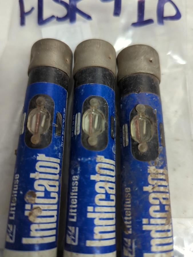 Used LITTELFUSE,FLSR9ID,INDICATOR 9 AMP FUSE LOT OF 3 PRE-OWNED