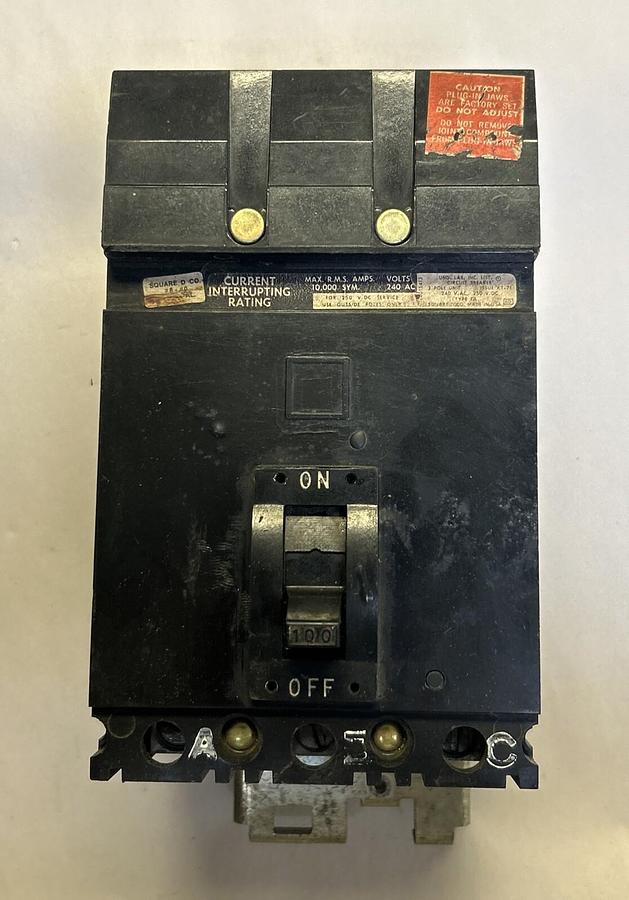 Used SQUARE D,FA32100,I-LINE CIRCUIT BREAKER 100A 240V 3P