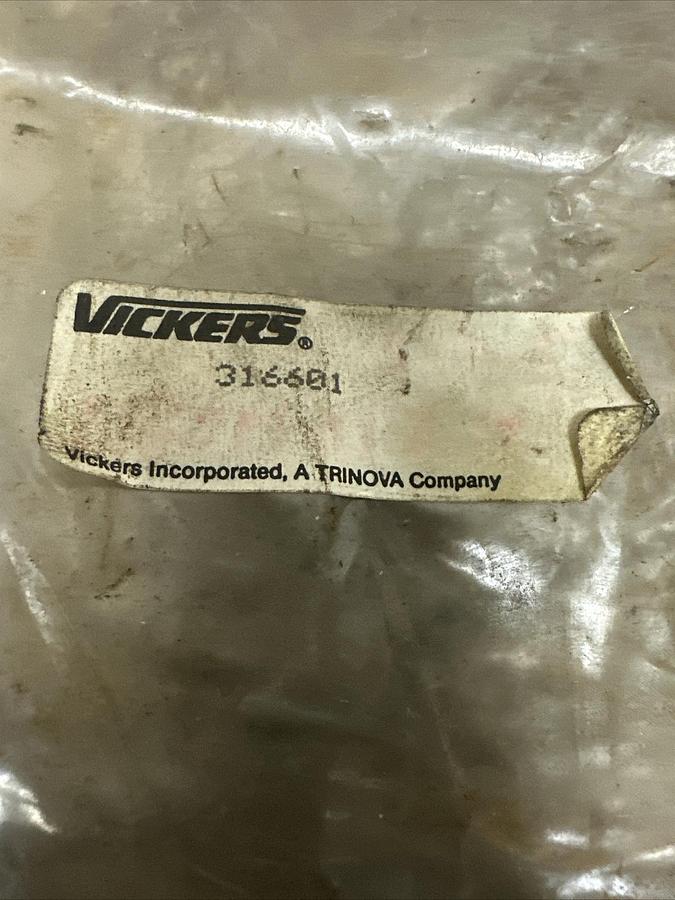 Vickers,316601,Hydraulic Valve Subplate