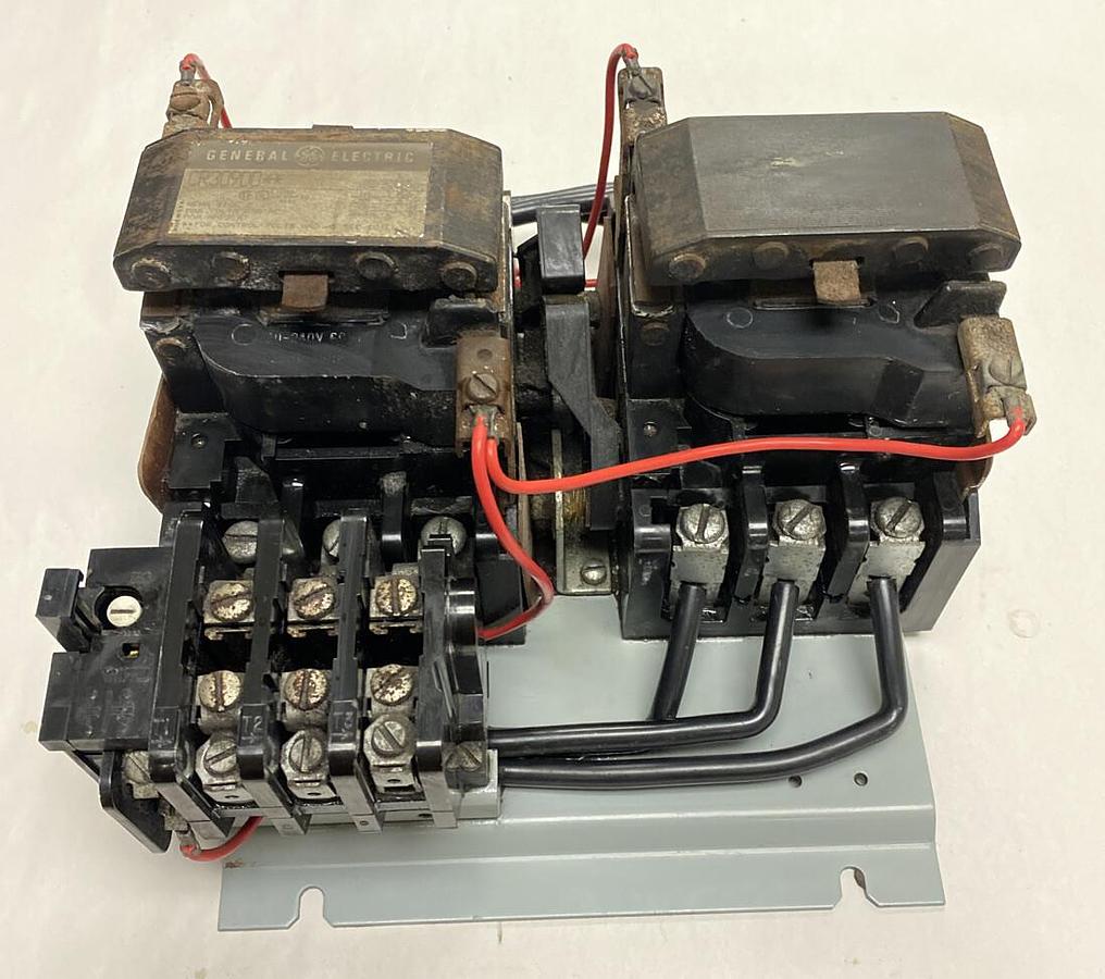 GE,CR309D0,Reversing Starter Size 2 45AMP 600V Coil 120V NOS