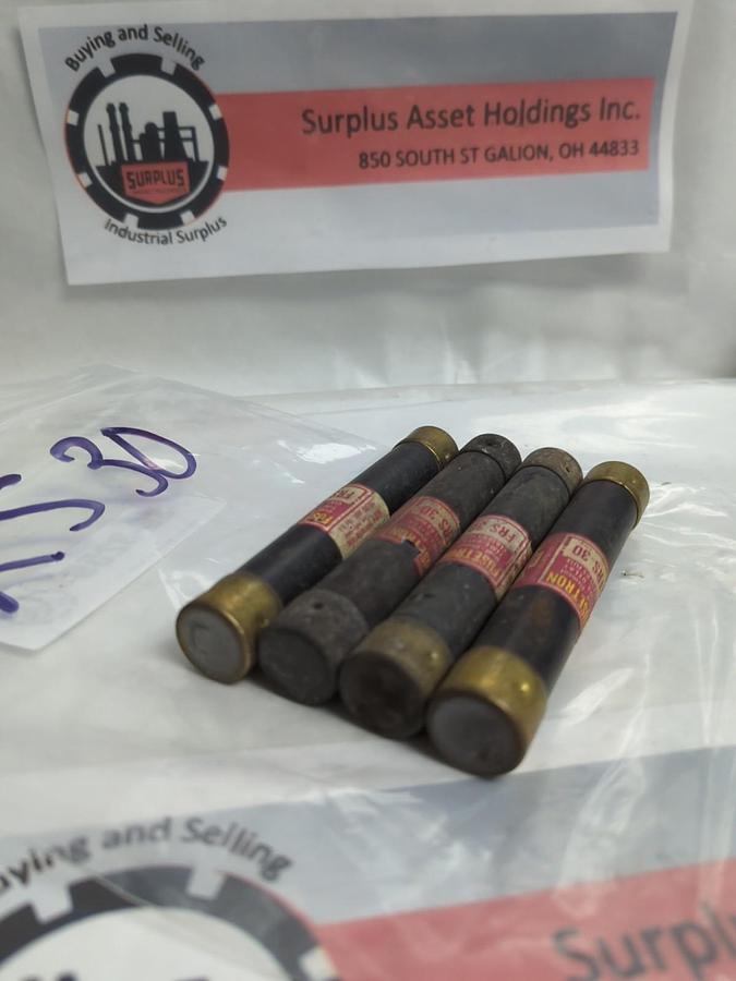 Used COOPER BUSSMANN,FRS-30,FUSETRON 30 AMP FUSE LOT OF 4 PRE-OWNED