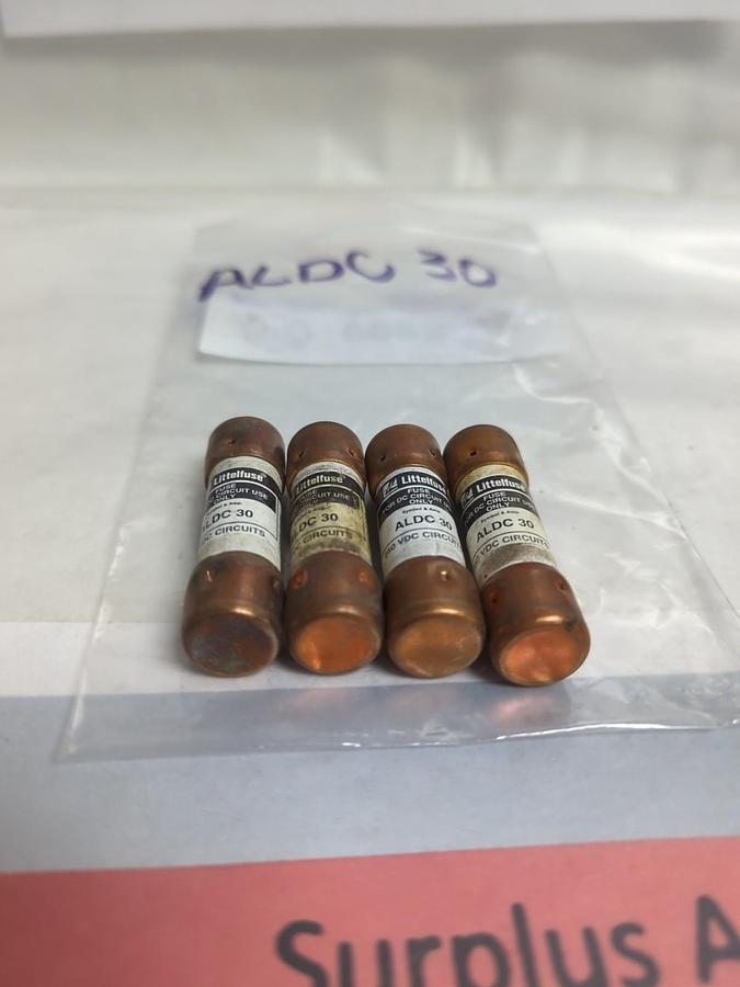 Used LITTELFUSE,ALDC30,DC CIRCUIT 30 AMP FUSE ONE-TIME 60 AMP FUSE LOT OF 4 PRE-OWNED