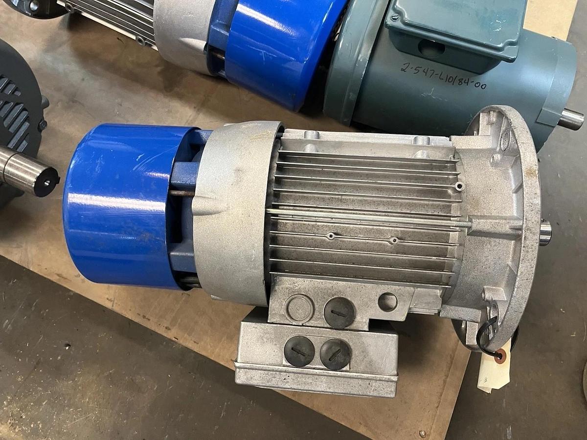COEL,F100LA4-870,BRAKE MOTOR 2.20kW 400V 1410RPM 3PH