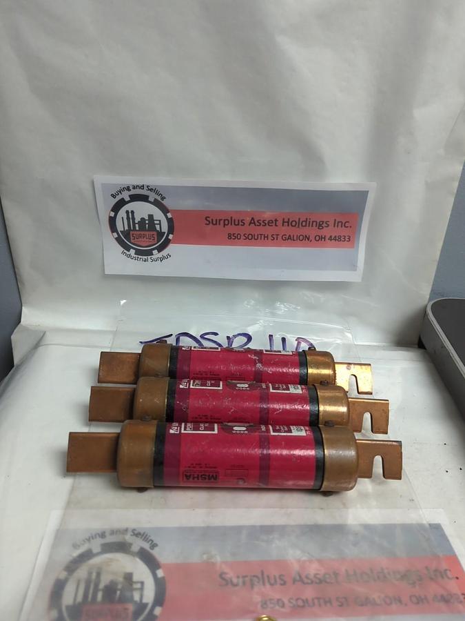 Used LITTELFUSE,IDSR110,INDICATOR FUSE 110 AMP LOT OF 3 PRE-OWNED