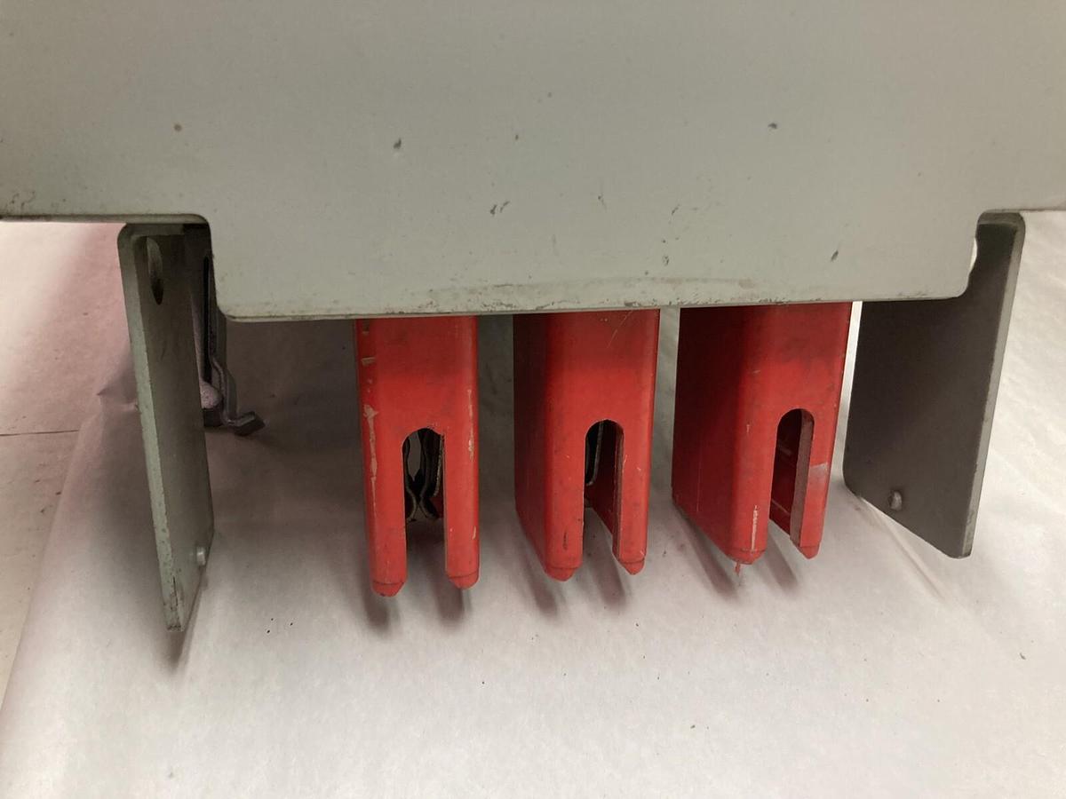 Used General Electric,FVK363,3-Phase Fusible Fused Bus Plug 100A 600V