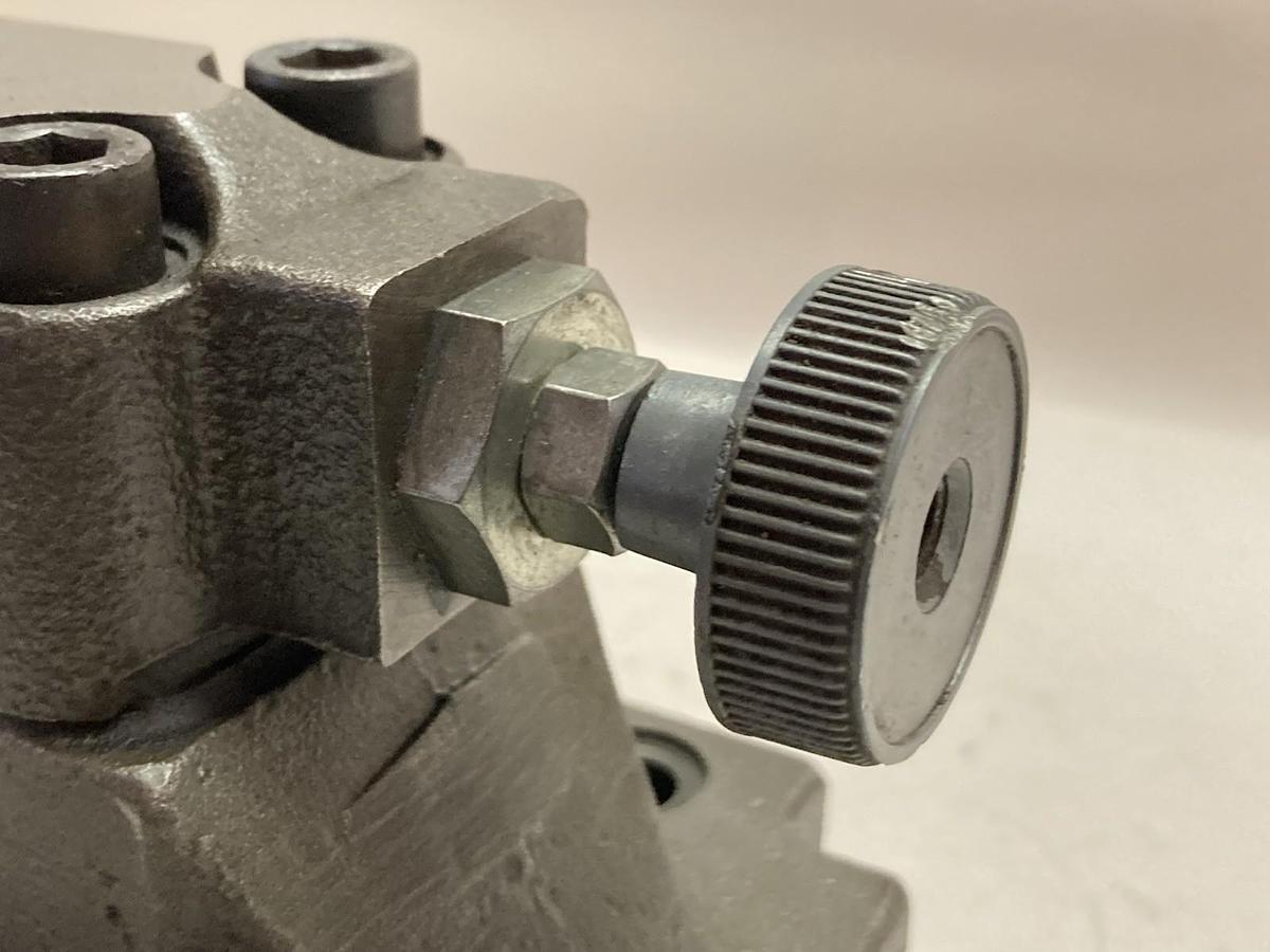 Denison,R4V06-535-10-A1 with S26-34680-0,Hydraulic Valve