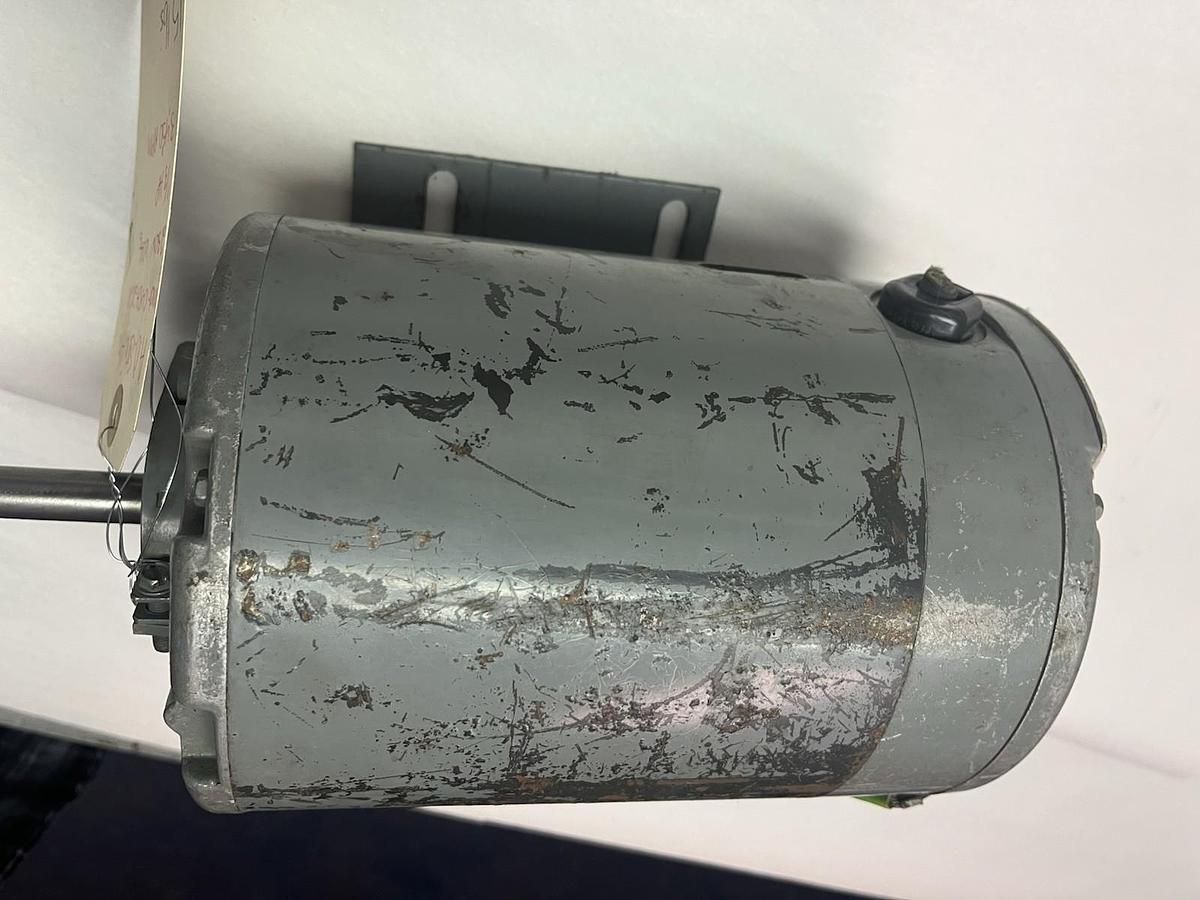 Used AO SMITH,C48H2C11,MOTOR 1/3HP 3450RPM 1PH FR 48