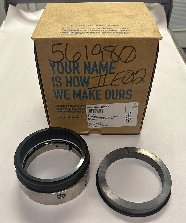 Used JOHN CRANE,8B1T,SEAL ASSEMBLY NEW