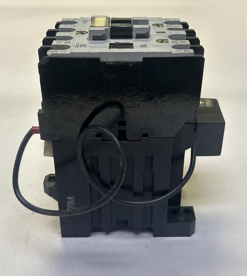 Used ALLEN BRADLEY,100-A18NZ*3,CONTACTOR 24VDC COIL
