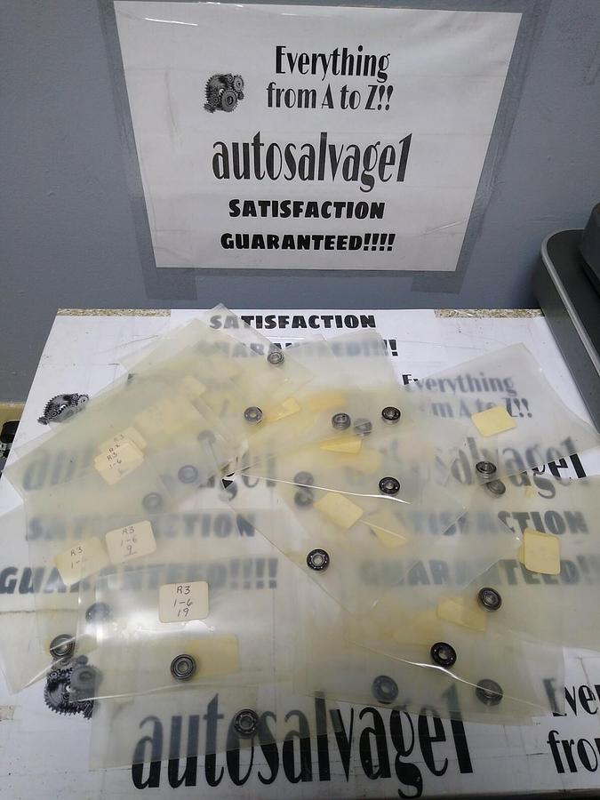 New Departure,R3,Deep Groove Ball Bearing Lot of 25 NOS