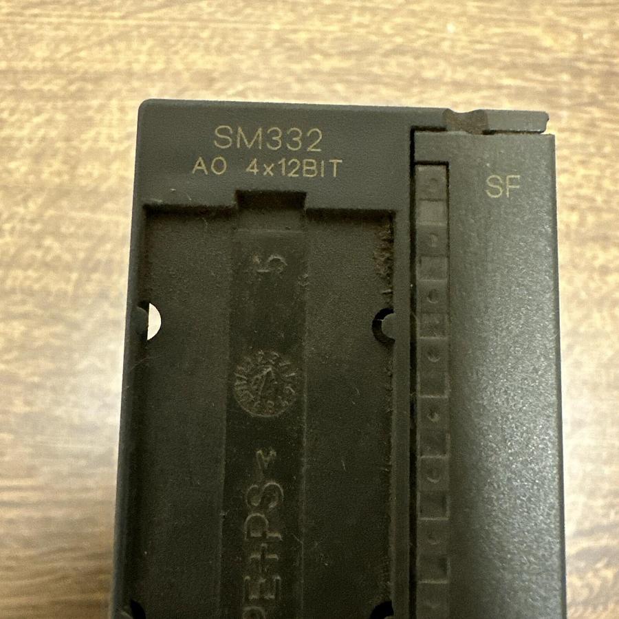 Used Siemens,SM332,Output Module