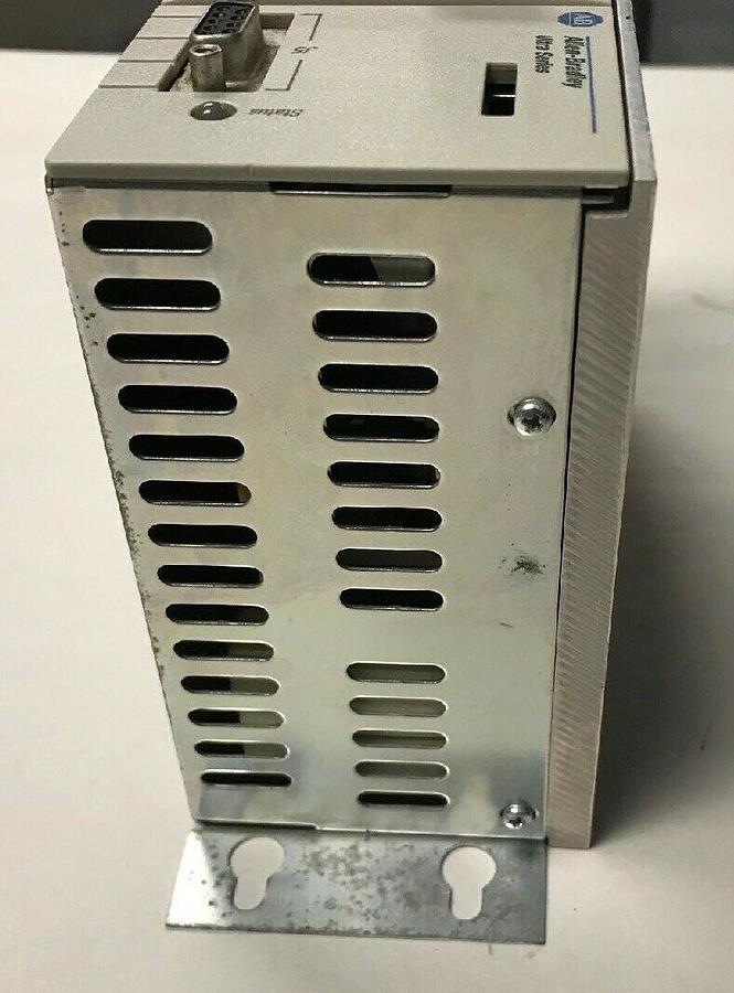 Used Allen Bradley,1398-DDM-005,Ultra Servo Drive 9101-2322 Firmware Version 1.60