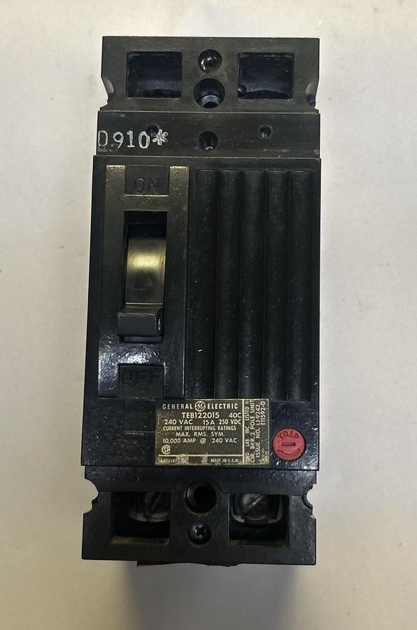 Used GENERAL ELECTRIC,TEB122015,CIRCUIT BREAKER 15A 240V 2P