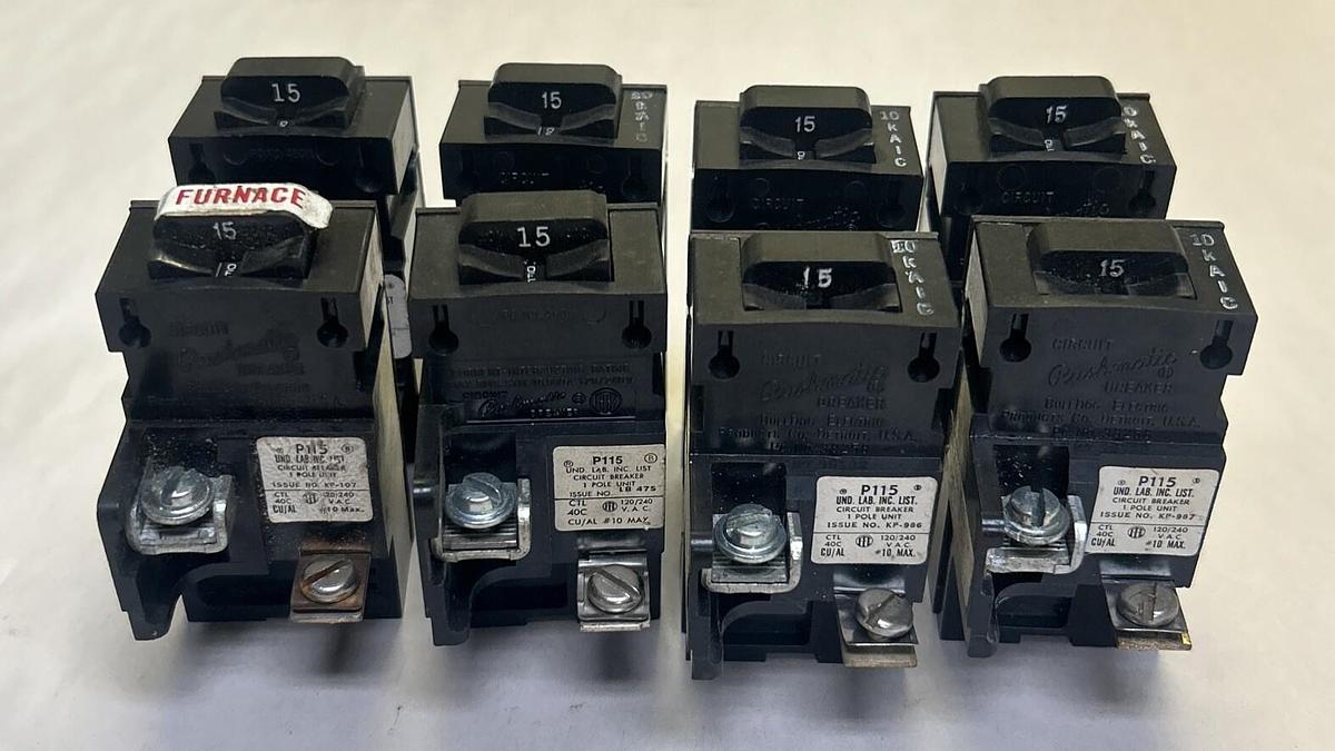 Used BULLDOG,P115,PUSHMATIC CIRCUIT BREAKER 15A 120/240V 1P LOT OF 8