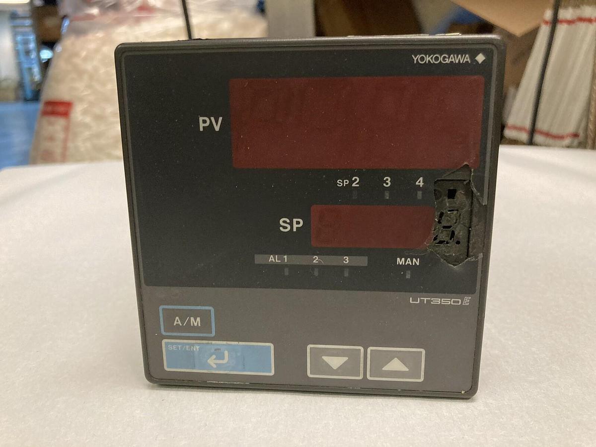 Used Yokogawa,UT350-00,Controller Style S4