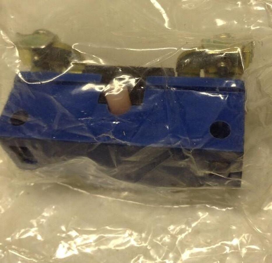 Square D,9999 R-4,Snap Switch Interlock