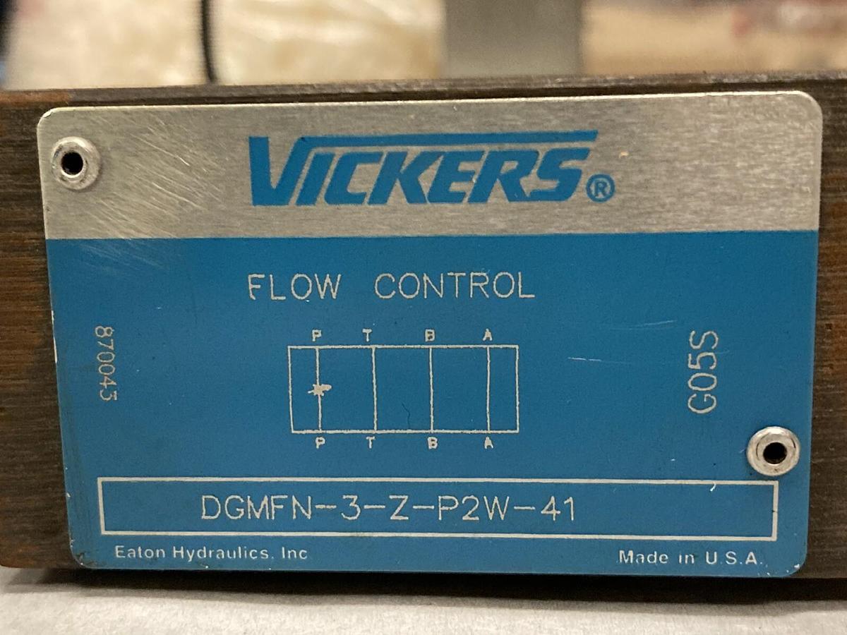 Used Vickers,DGMFN-3-Z-P2W-41,Hydraulic Flow Control Valve