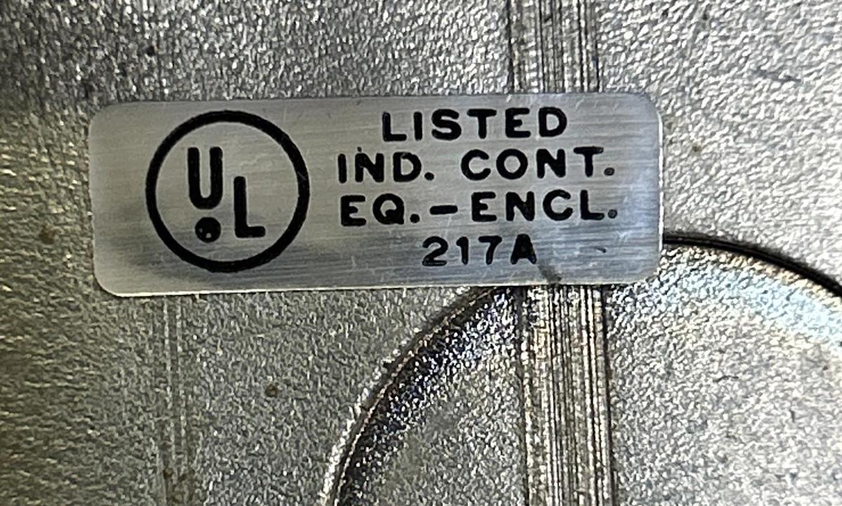 COLLEC,217A,PUSH BUTTON ENCLOSURE OPEN / CLOSE / STOP