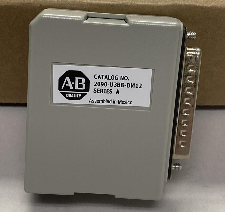 Used ALLEN BRADLEY,2090-U3BB-DM12,SER A ULTRA3000 BREAKOUT BOARD KIT NEW