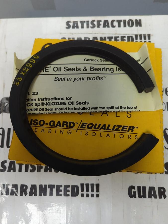 GARLOCK KLOZURE,25003X2996,NITRILE OIL SEAL 5.125X6.375X0.500 NOS