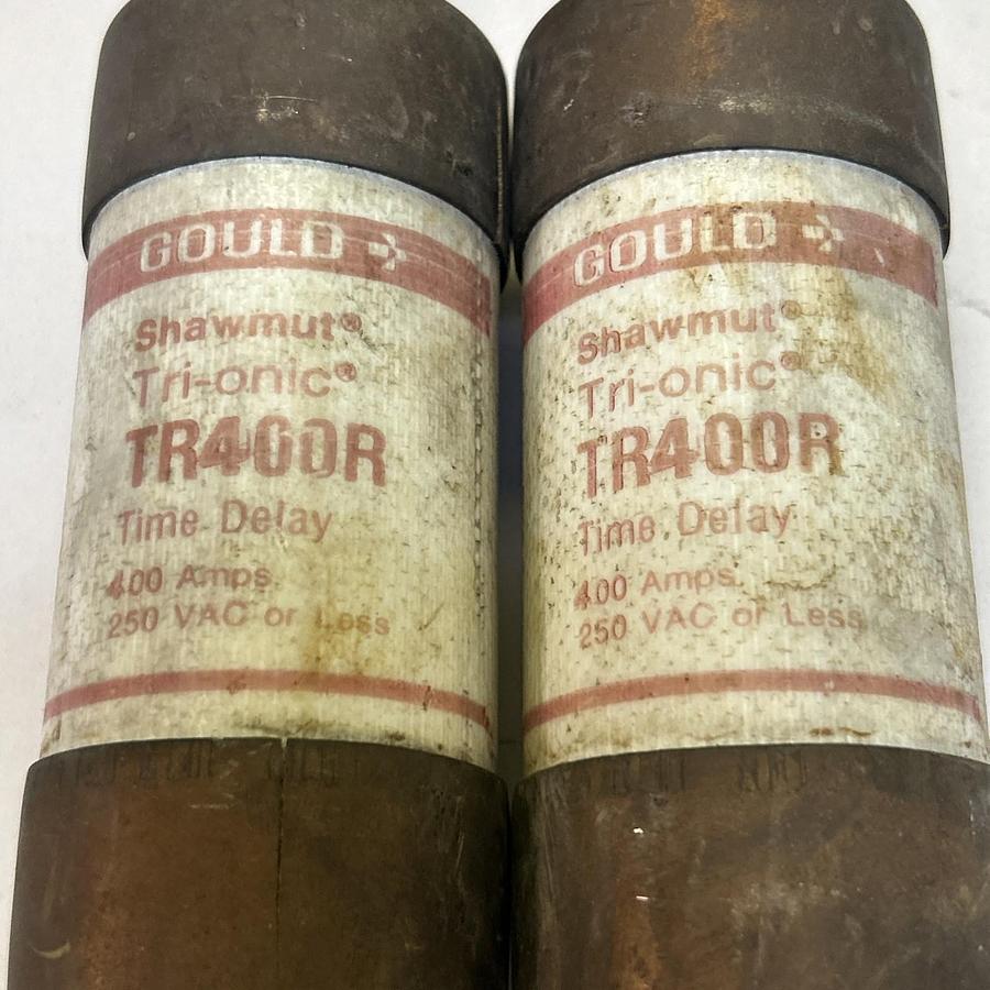 Used GOULD SHAWMUT,TR400R,TIME DELAY FUSE 400A 250V LOT OF 2