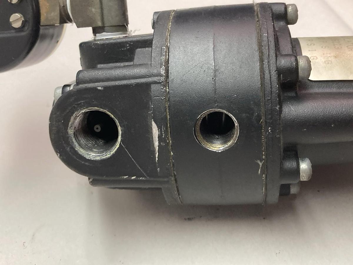 Used Fairchild,Model 16,Vacuum Regulator 250PSIG Max Supply