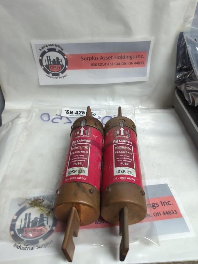 Used LITTELFUSE,IDSR250,INDICATOR 250 AMP FUSE LOT OF 2 PRE-OWNED