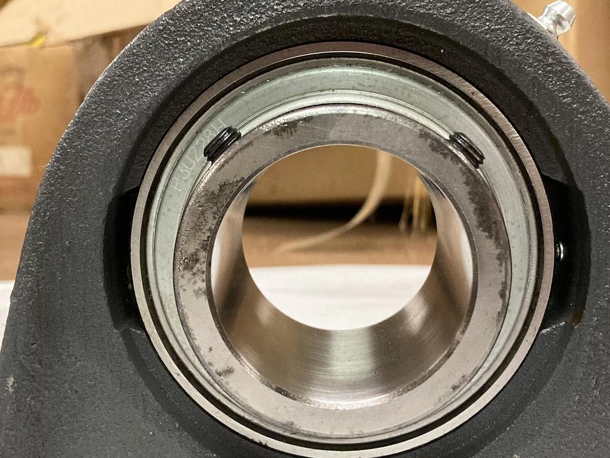 Used Link-Belt,P3U228H,1-3/4 INCH Ball Bearing Pillow Block