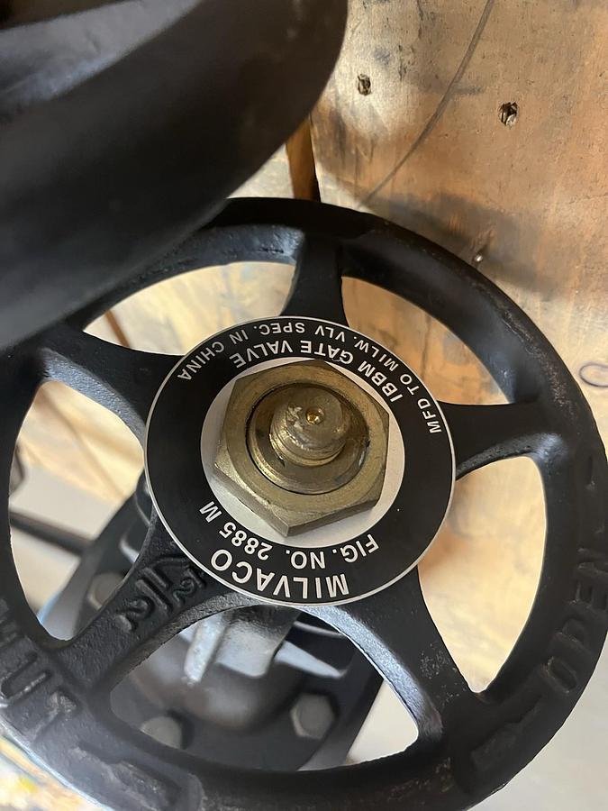 MILWAUKEE,2885-M,IBBM 2-1/2" GATE VALVE 125S 200 WOG