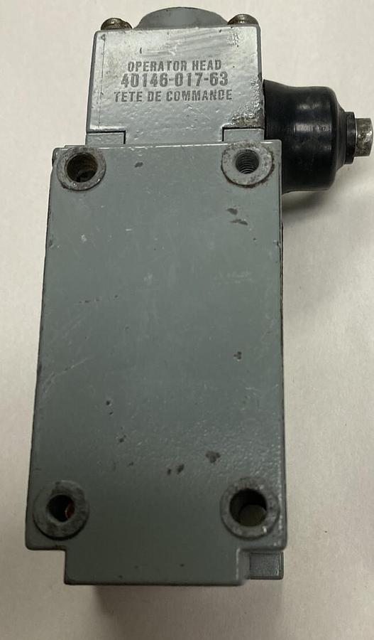 Used Allen-Bradley,802T-CP1,Series H Oil Tight Limit Switch